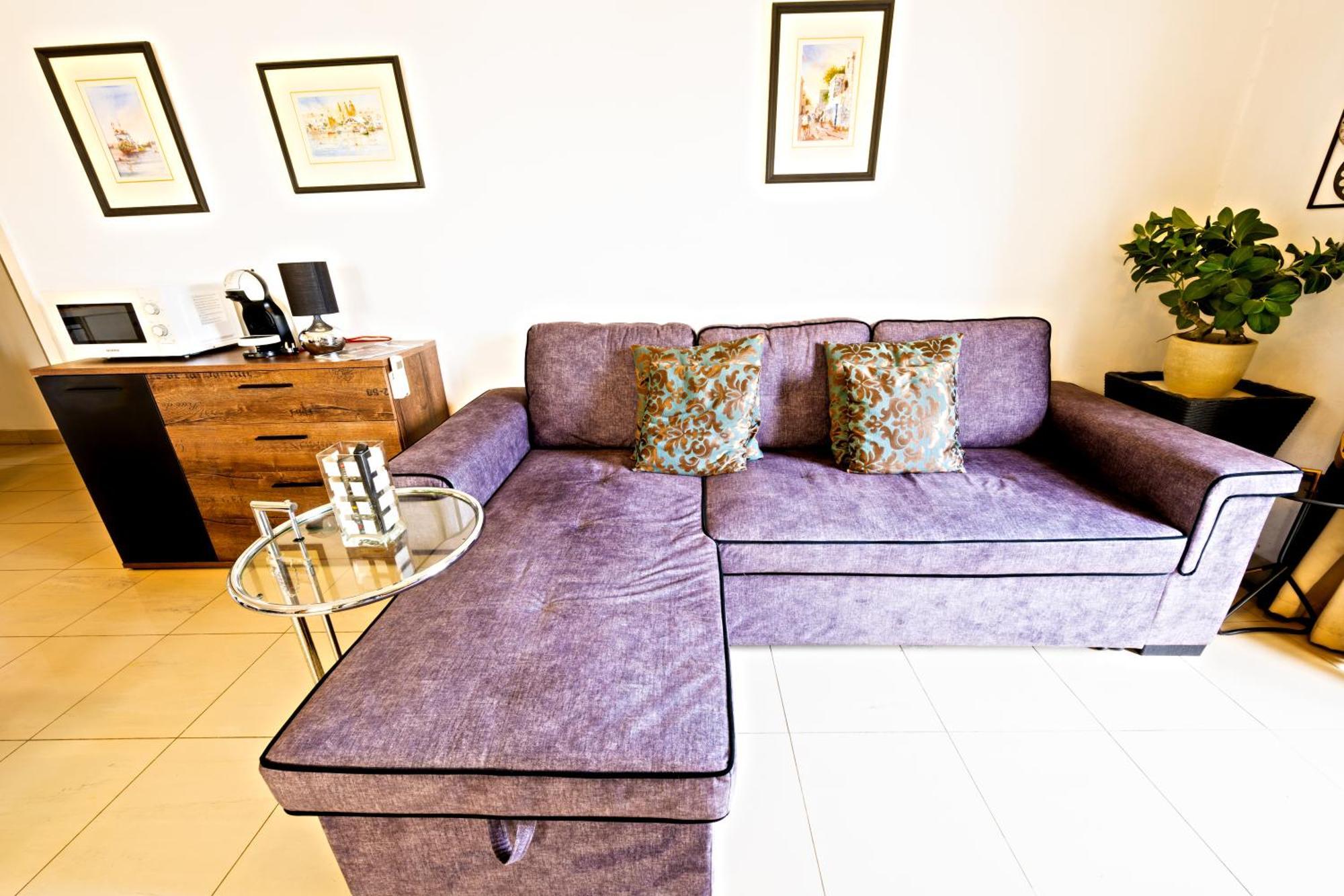Vic- Seafront Apartment Сліма Екстер'єр фото